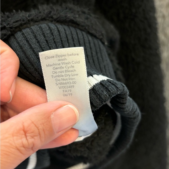 Athleta Black Sherpa Zip-Up Jacket Sz XS - Picture 4 of 7